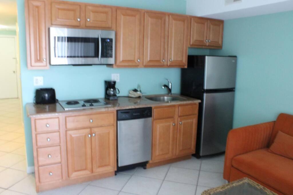 Champagne Island Apartment